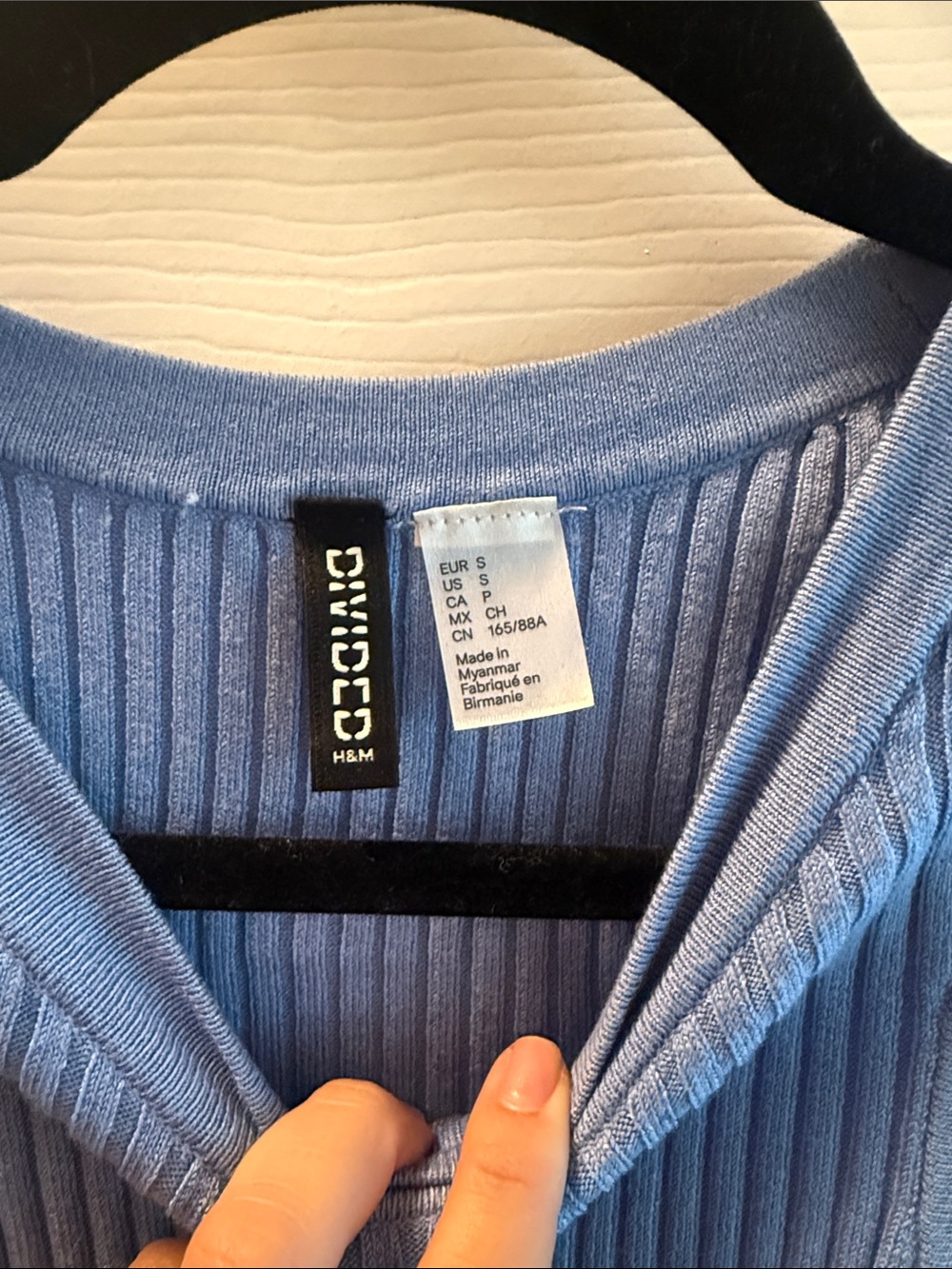 H&M Periwinkle Ribbed Tank Top - Picture 2 of 3
